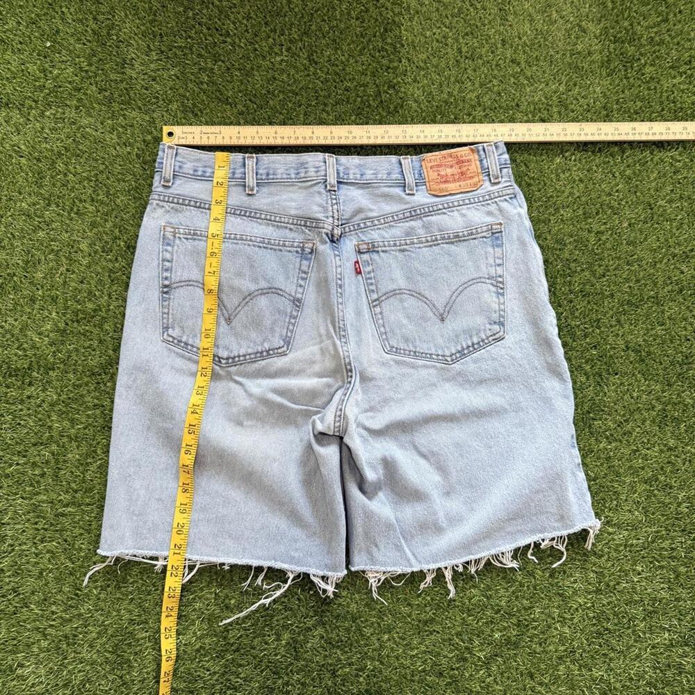 Vintage 90s Levi’s Baggy Jean Shorts Waist 38 - Picture 4 of 6
